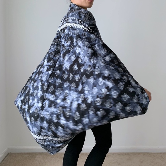 CHICBOMB Sweaters - TIE DYE Tapestry duster